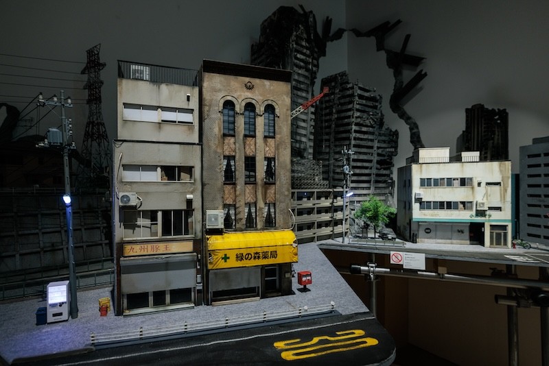 「The Pharmacy」 Tokyo Build TM & © TOHO CO., LTD.